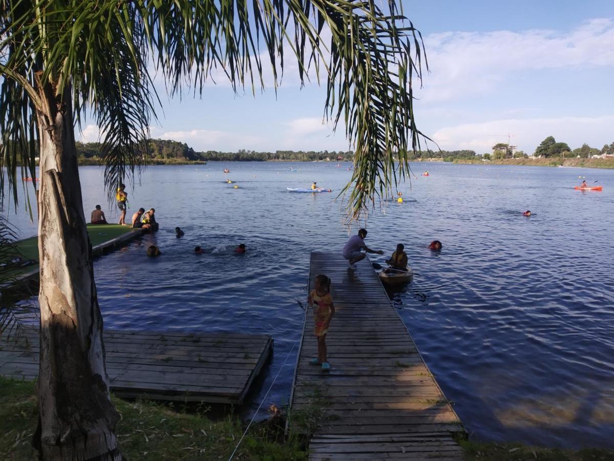 Playa, Bosque Y Lago Montevideo Esterno foto